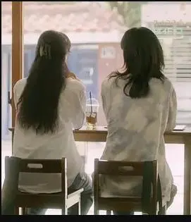 她让我心动 海报