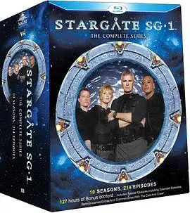 《星际之门 SG-1 第一季》：开启宇宙探险新纪元，揭秘古老星辰的神秘力量！